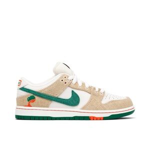 Brand new with box Nike Jarritos.